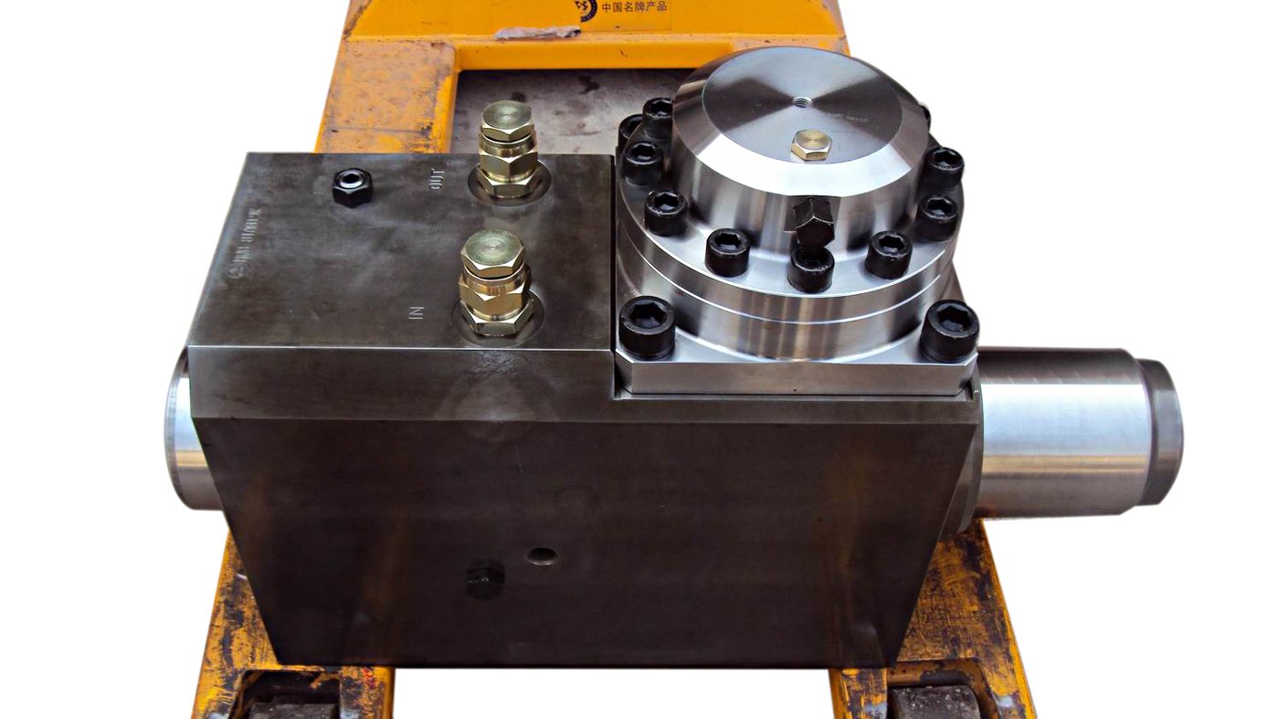 hydraulic breaker middle cylinder block